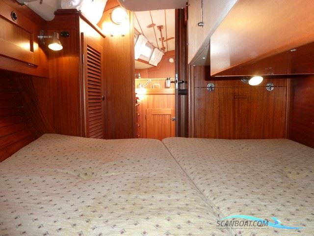 Hallberg Rassy 34