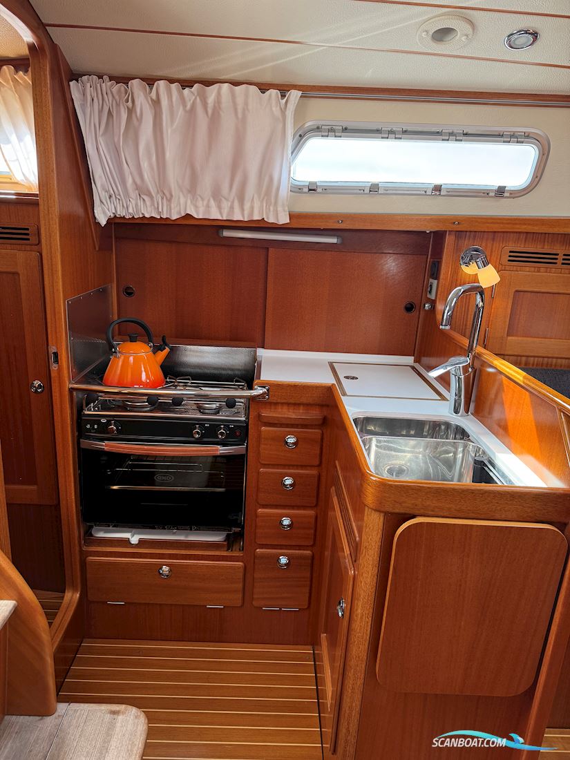 Hallberg-Rassy 342