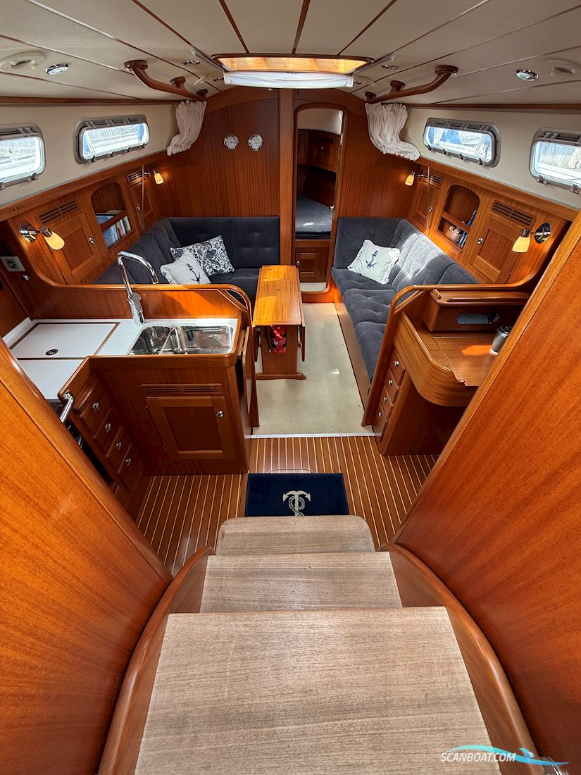 Hallberg-Rassy 342
