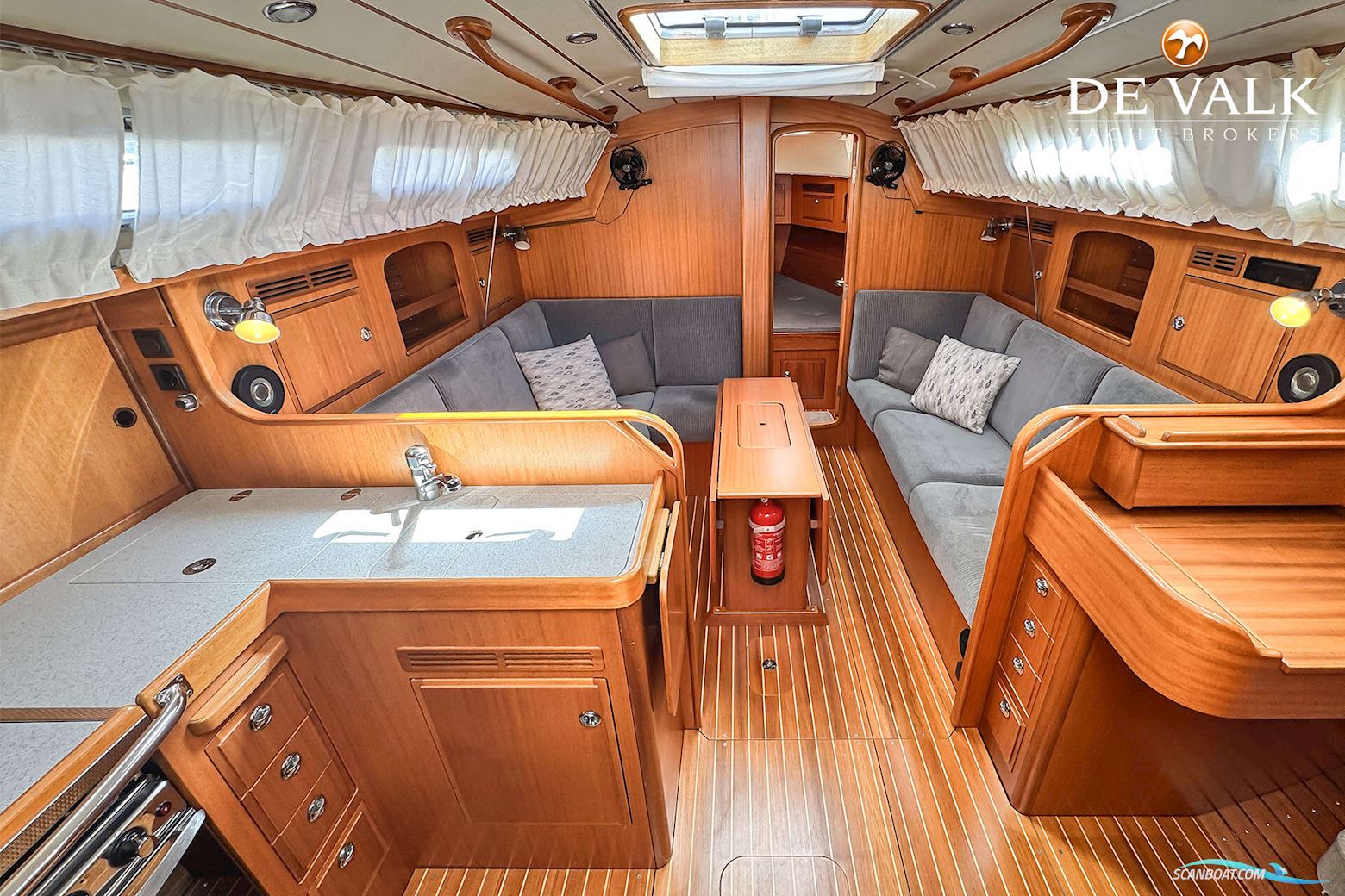 Hallberg Rassy 342