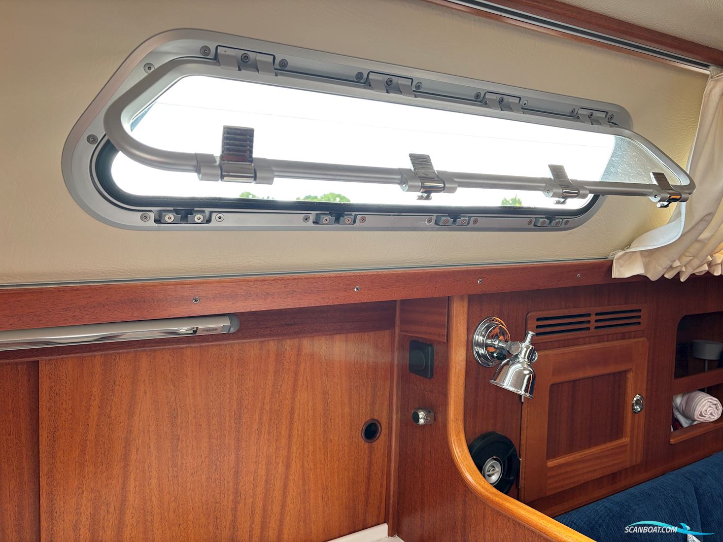Hallberg Rassy 342