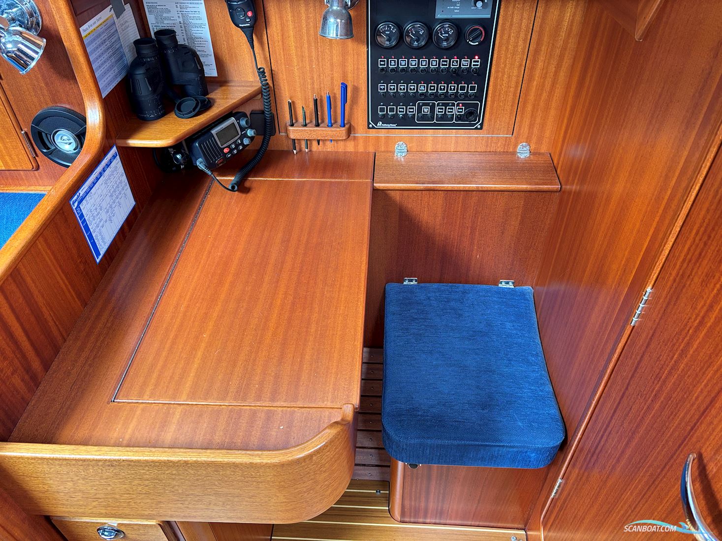 Hallberg Rassy 342