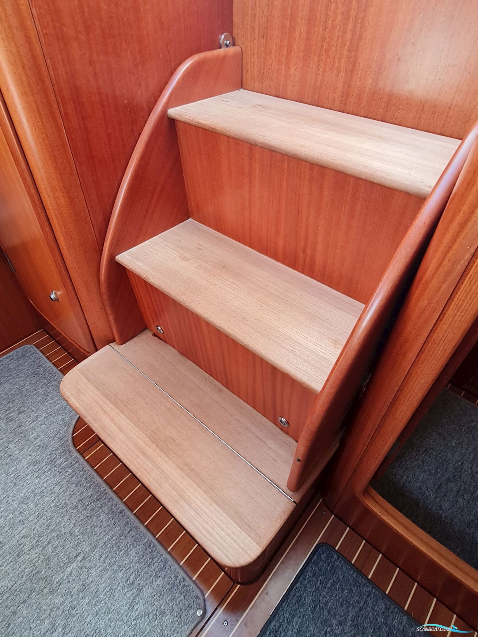 Hallberg-Rassy 342