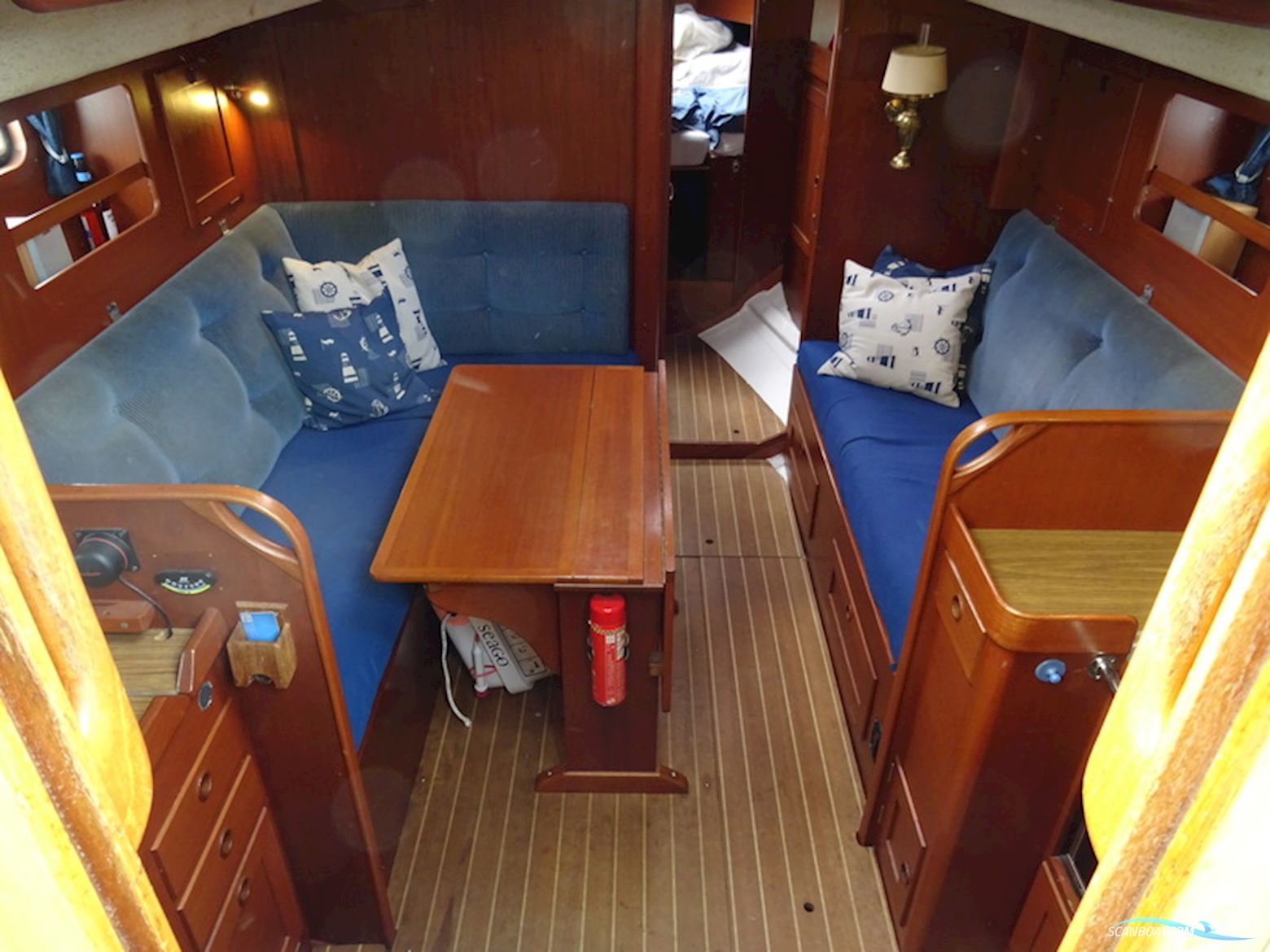 Hallberg Rassy 352 MKII