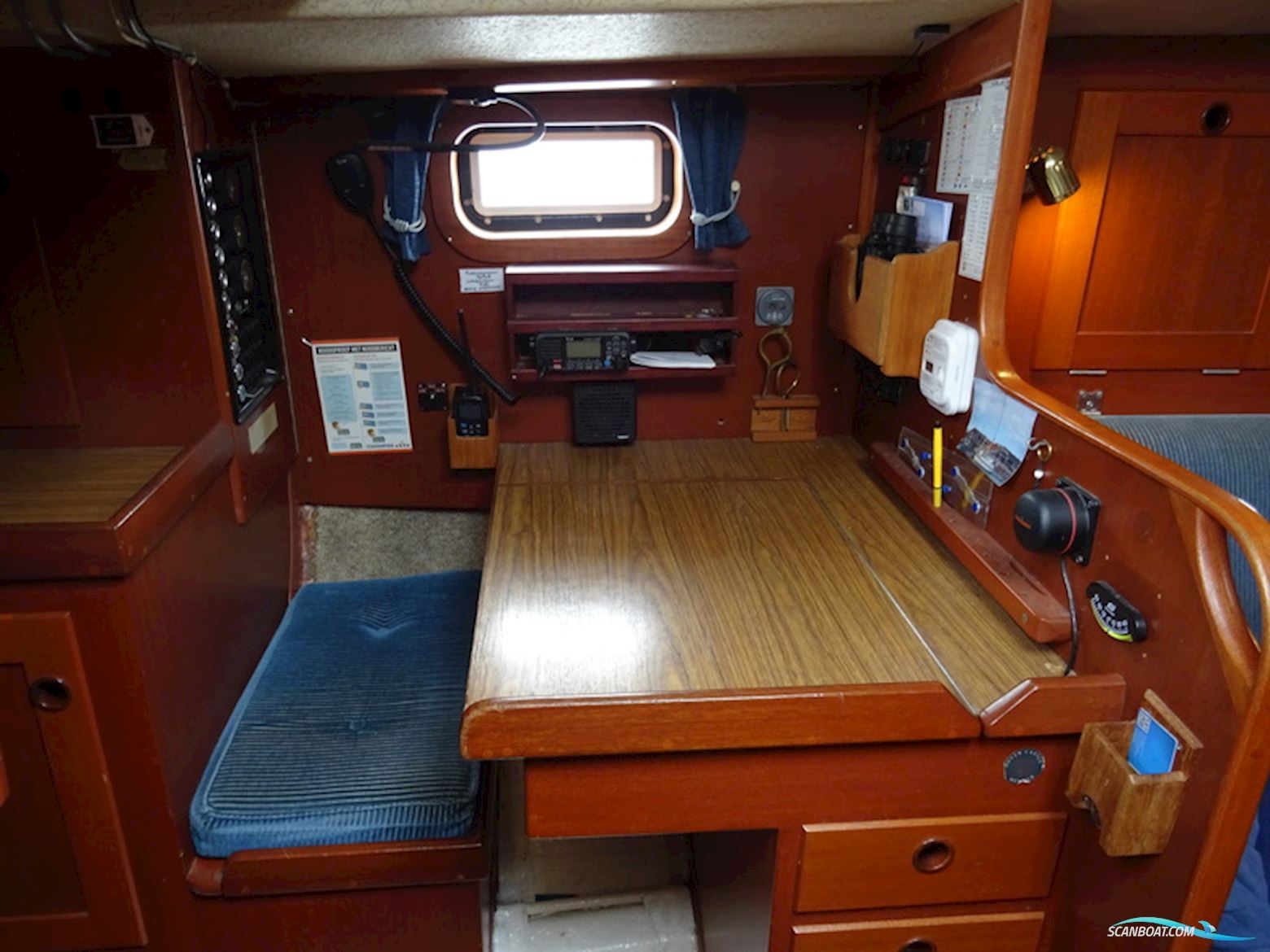 Hallberg Rassy 352 MKII