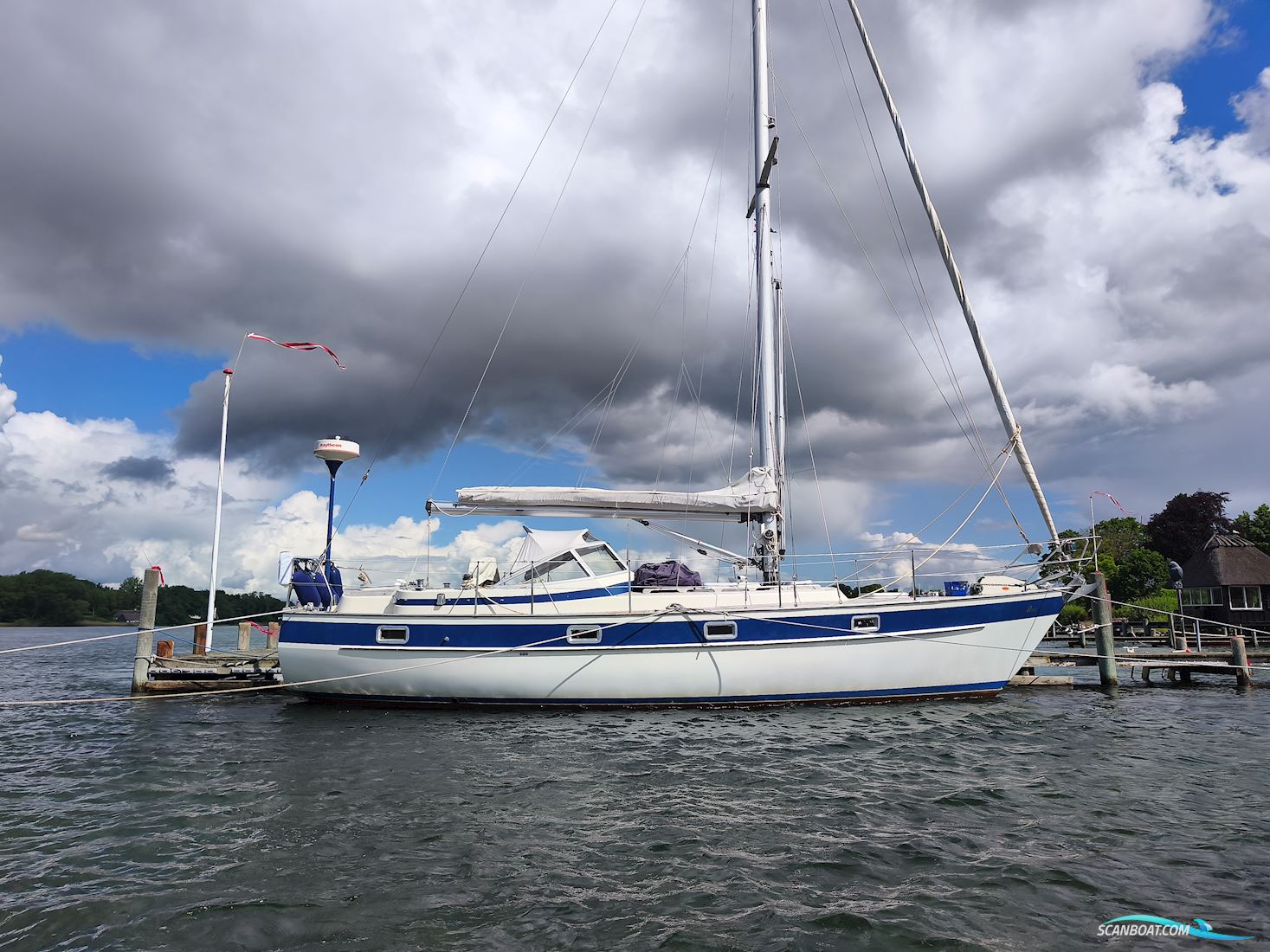 Hallberg Rassy 352 Sca. Segelbåt 1987, med Volvo Penta 2003 TD motor, Danmark