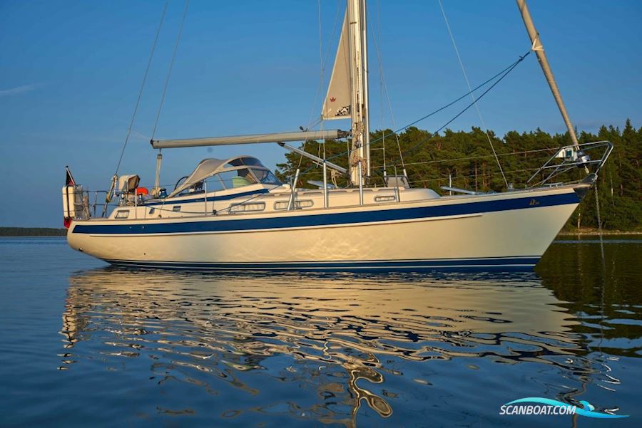 Hallberg Rassy 36 MK2 Solgt / Sold - Lign. Søges Segelbåt 1998, med Volvo Penta D2 - 55 (2009) motor, Danmark