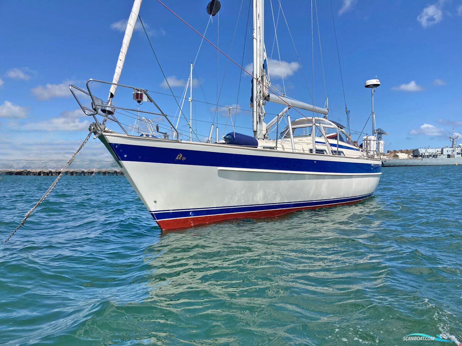 Hallberg Rassy 36