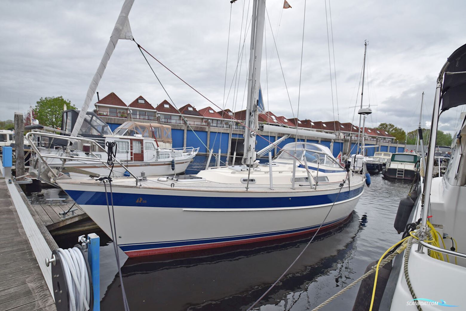 Hallberg Rassy 36