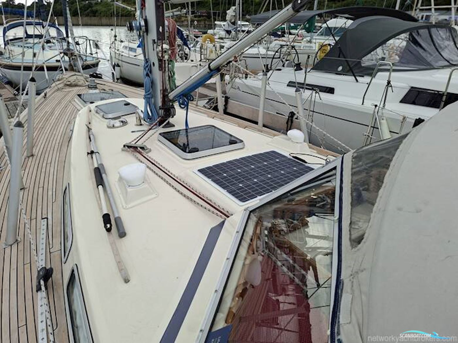 Hallberg Rassy 36