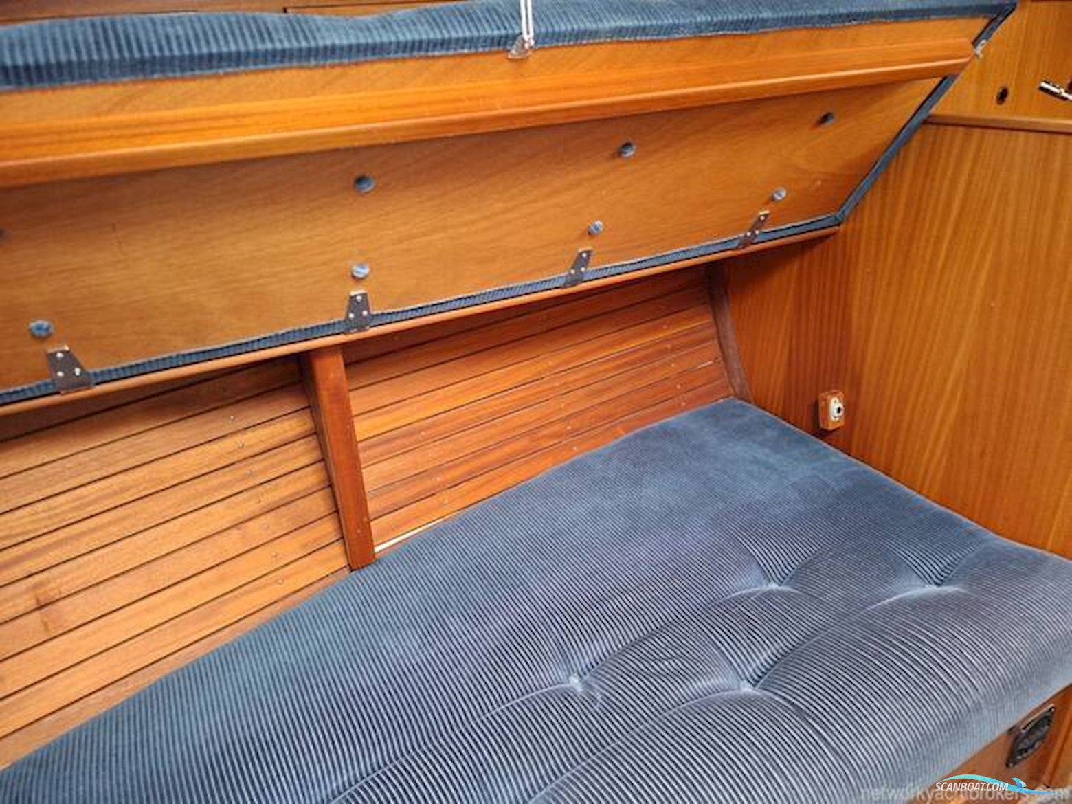 Hallberg Rassy 36
