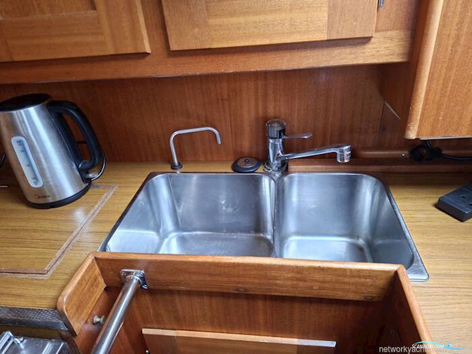 Hallberg Rassy 36