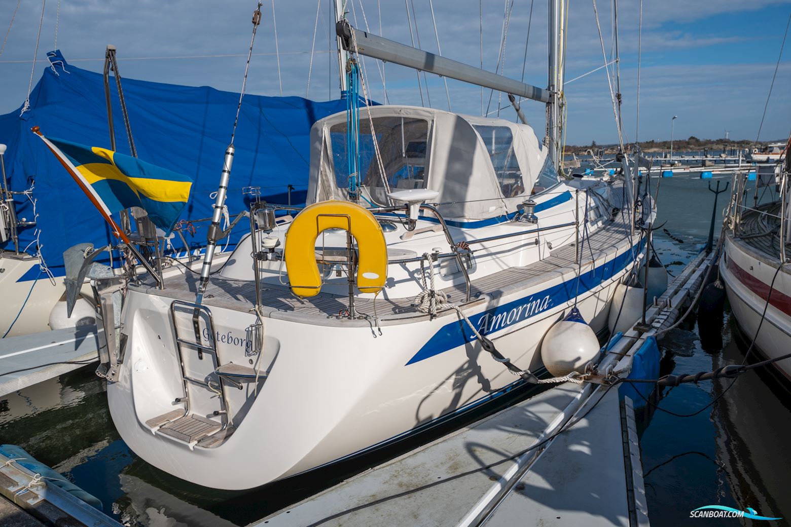 Hallberg-Rassy 37