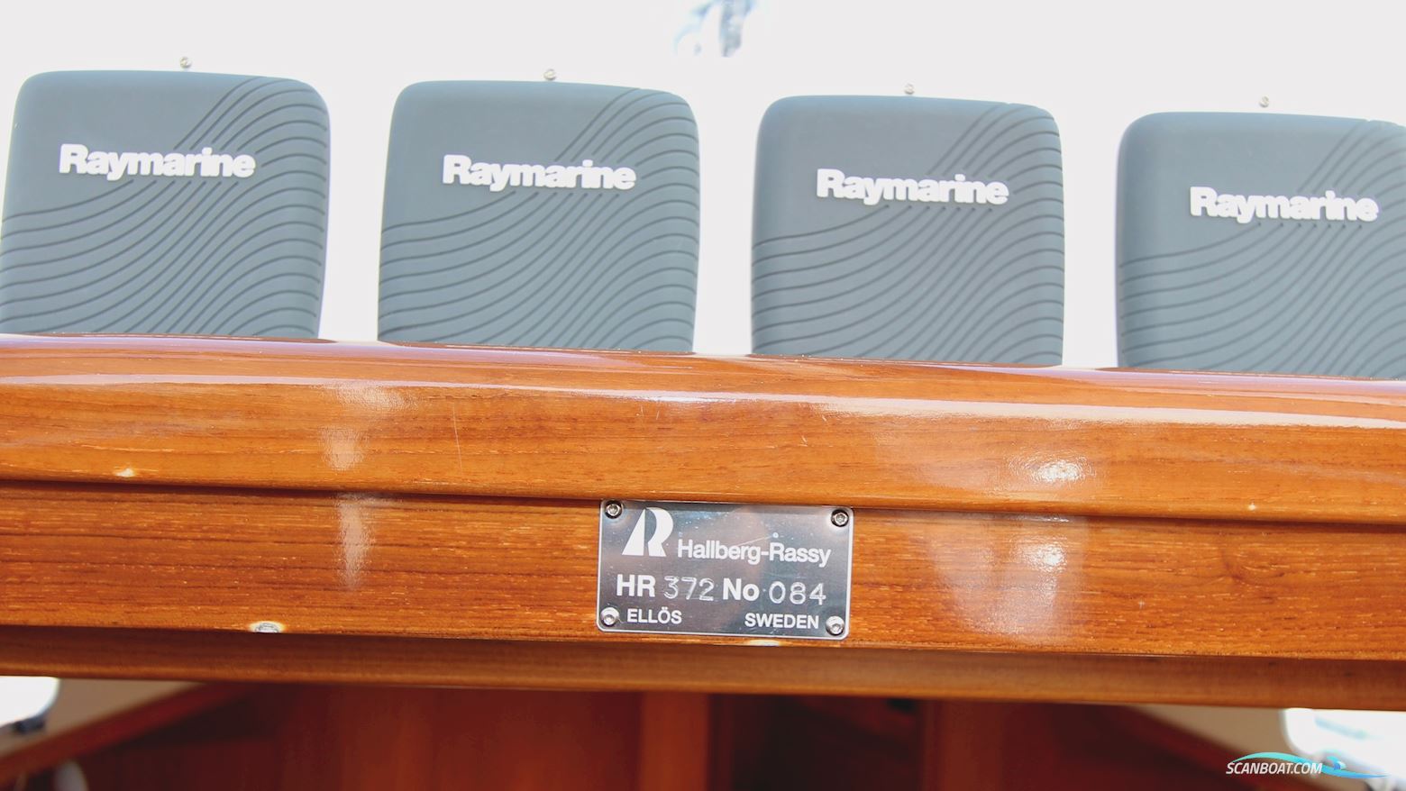 Hallberg-Rassy 372
