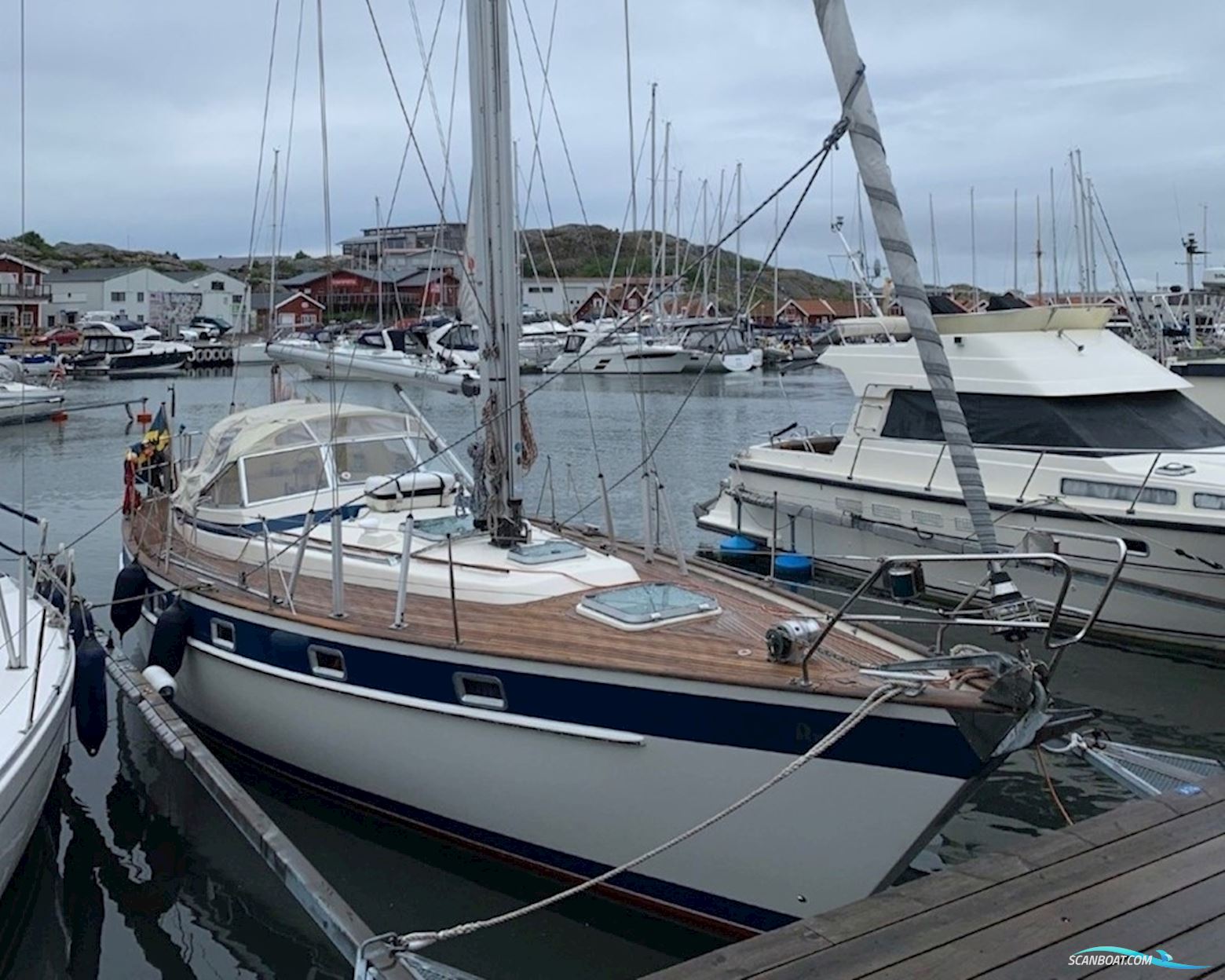 Hallberg-Rassy 382 Segelbåt 1990, med Volvo Penta MD 22 motor, Sverige