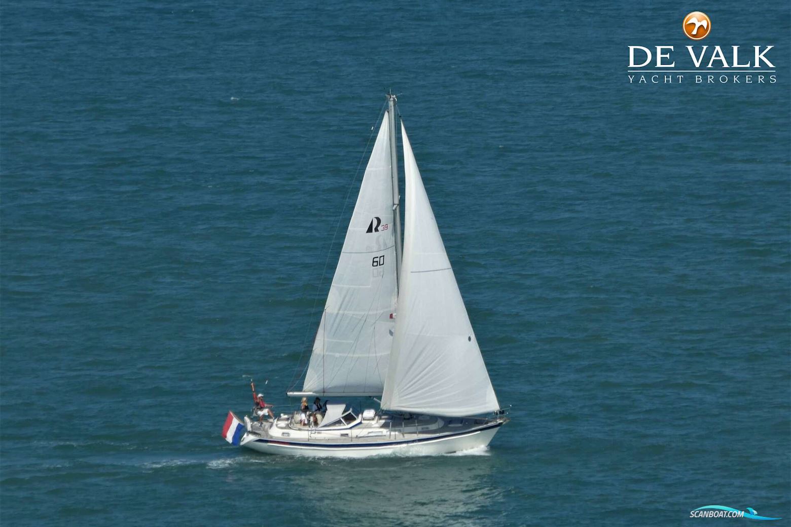 Hallberg Rassy 39