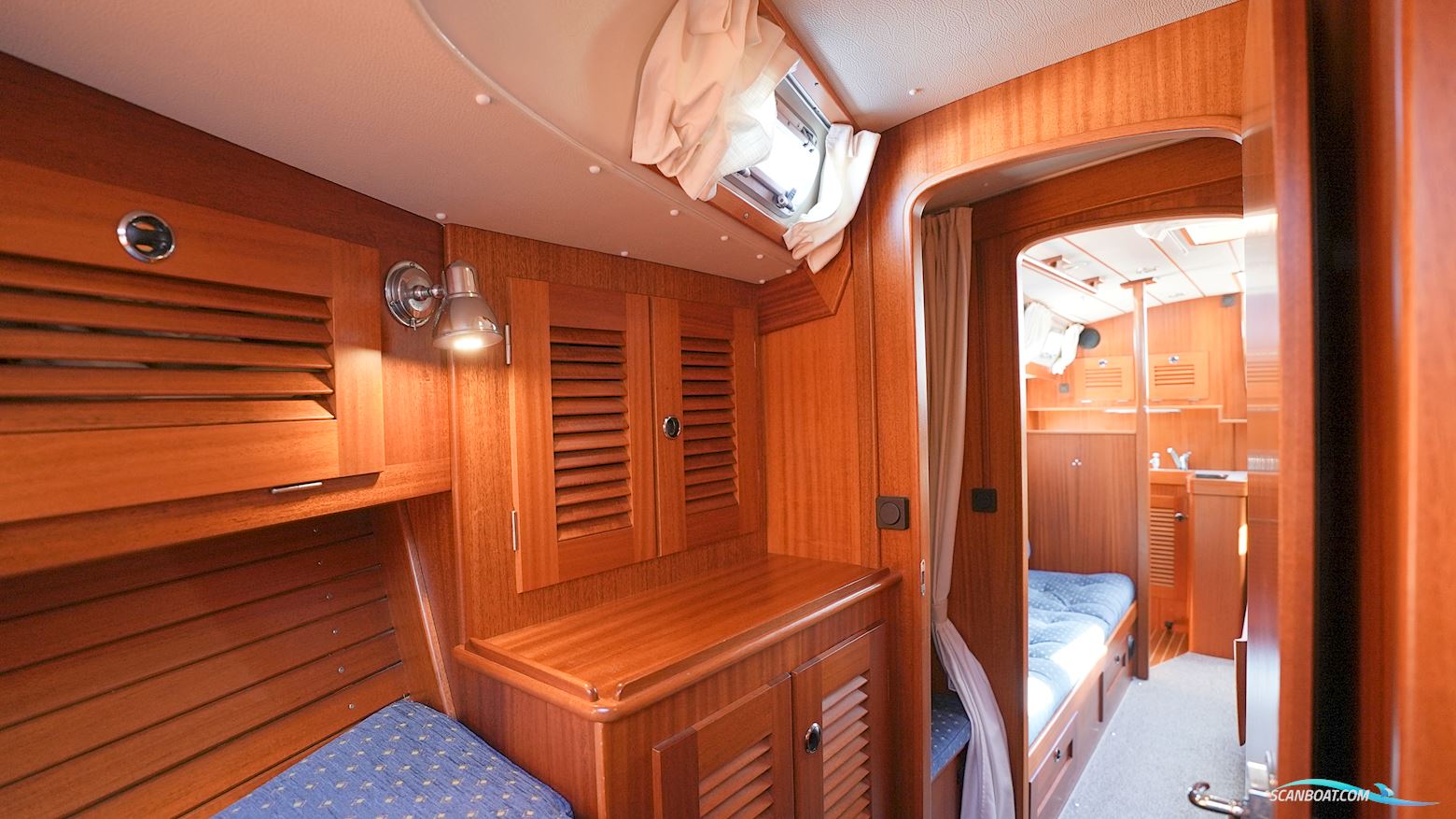 Hallberg-Rassy 39
