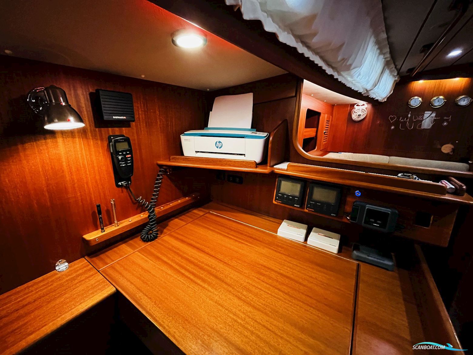 Hallberg-Rassy 42 F MkII