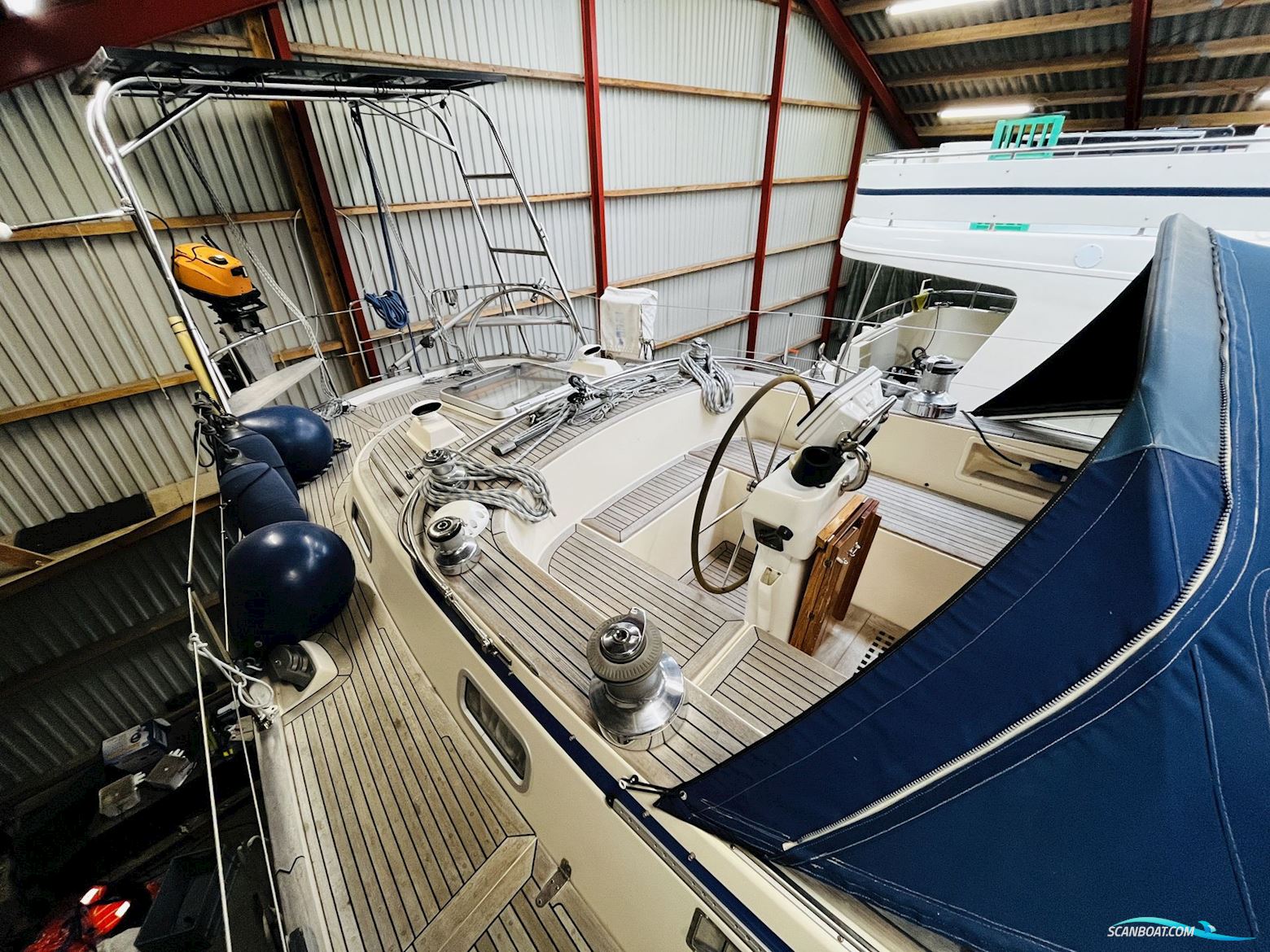 Hallberg-Rassy 42 F MkII