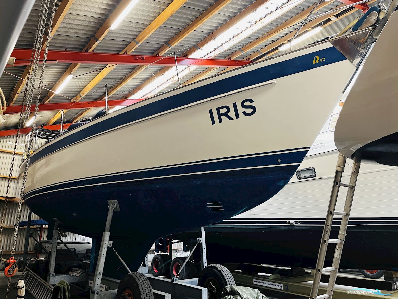 Hallberg-Rassy 42 F MkII