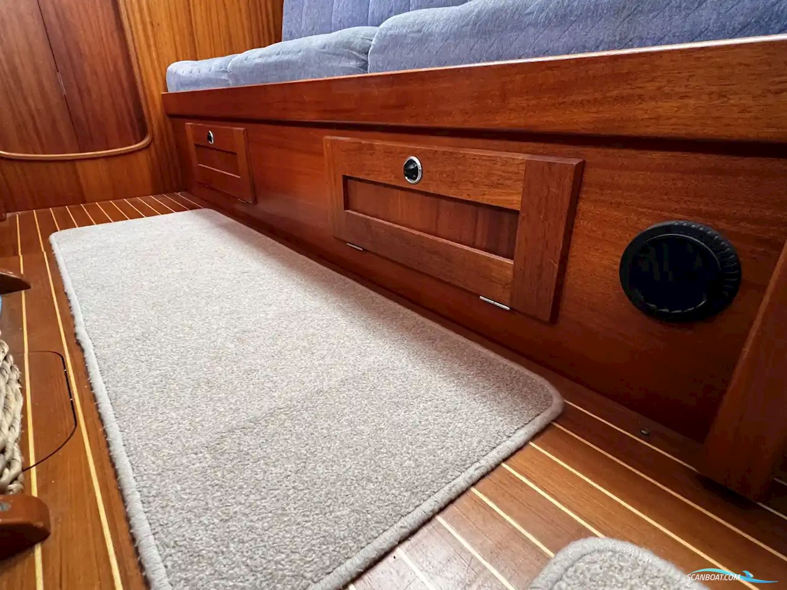 Hallberg-rassy 42F MK II