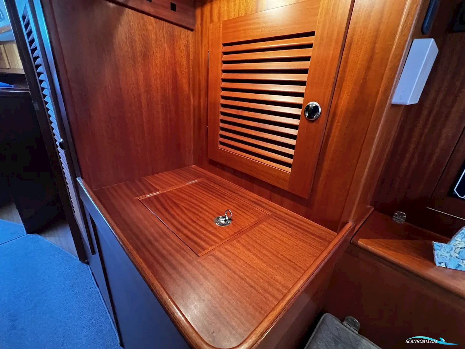 Hallberg-rassy 42F MK II