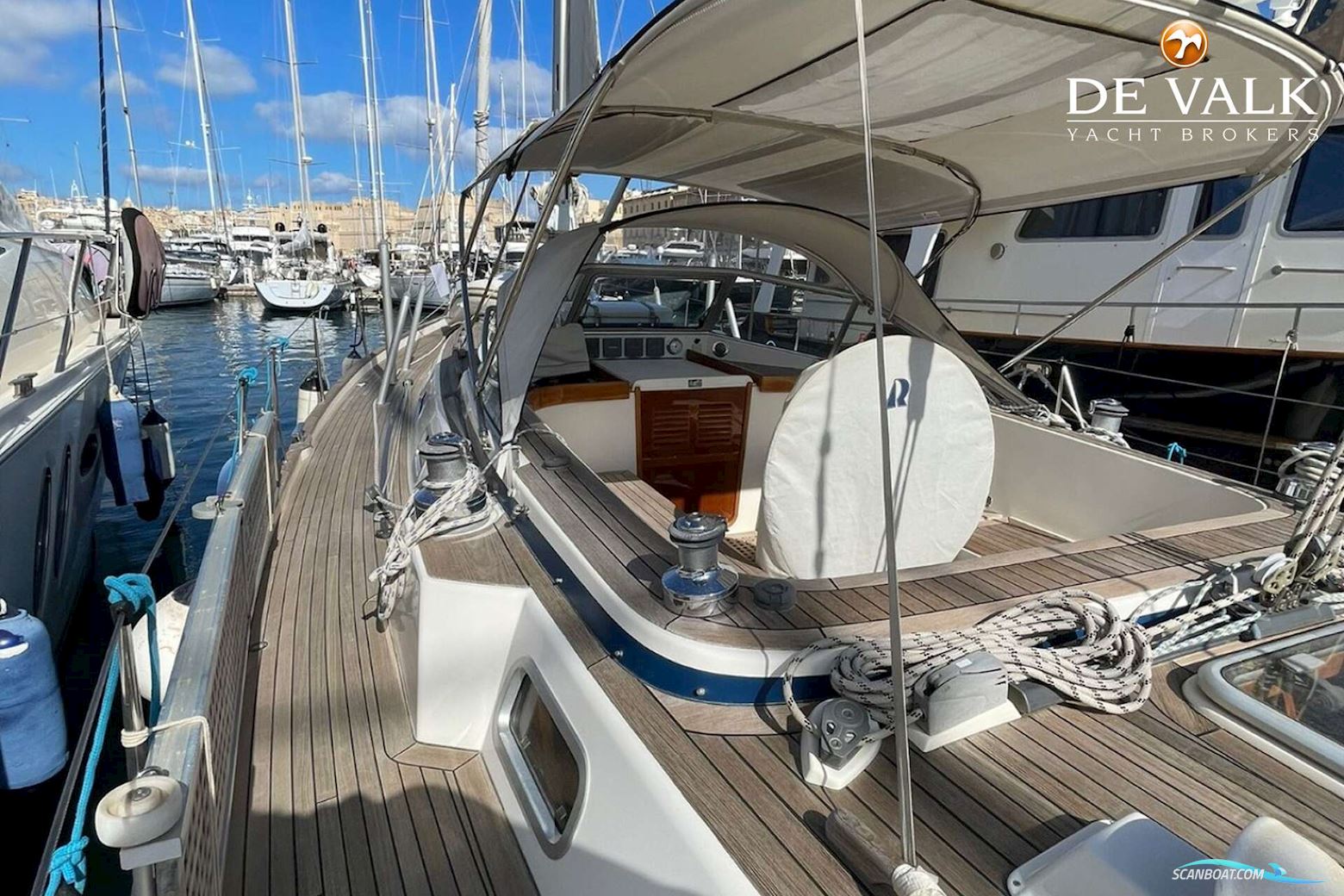 Hallberg Rassy 43 MK I