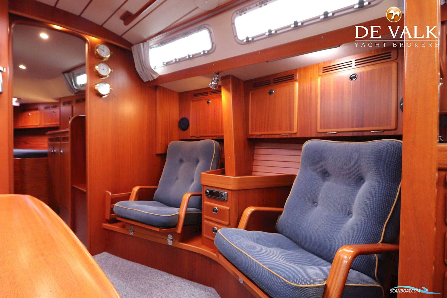 Hallberg Rassy 43 MK I