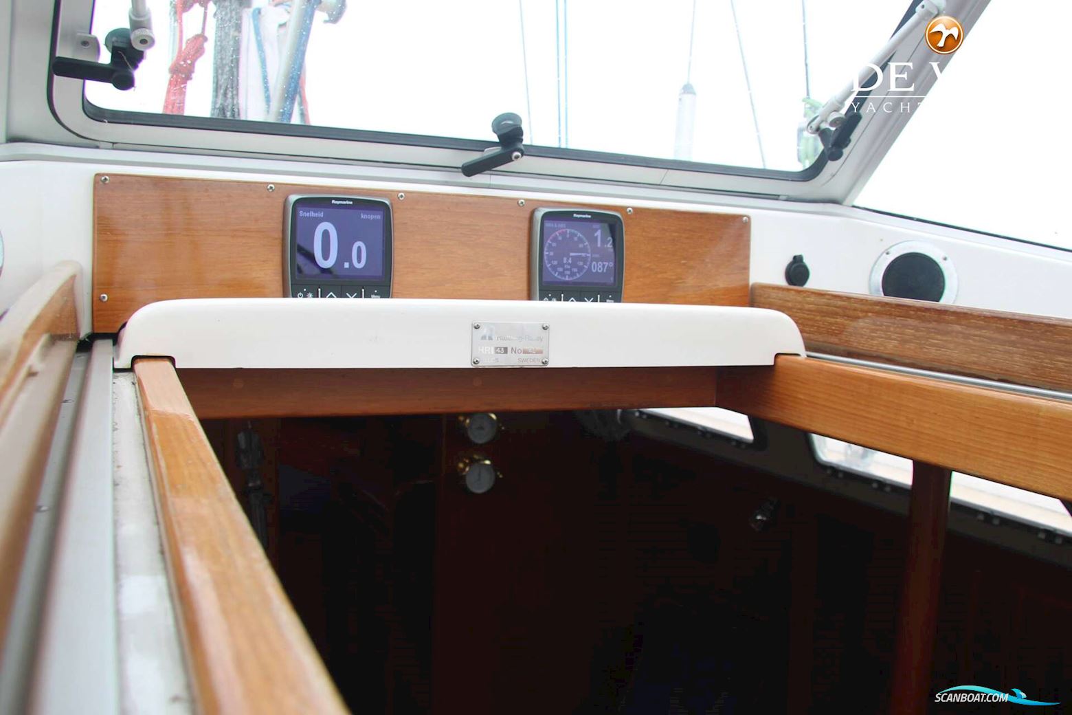 Hallberg Rassy 43 MK I