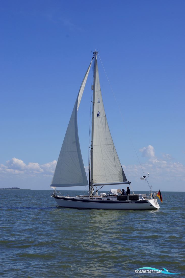 Hallberg-Rassy 43