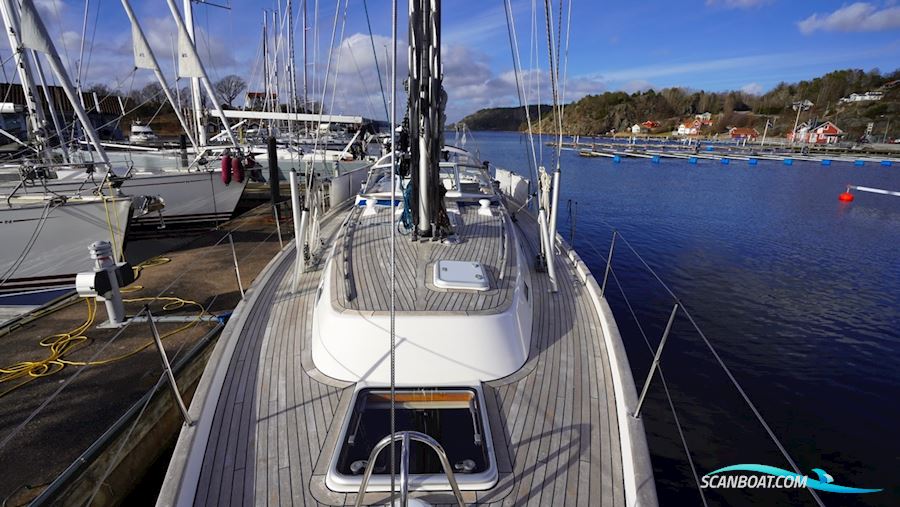 Hallberg-Rassy 43