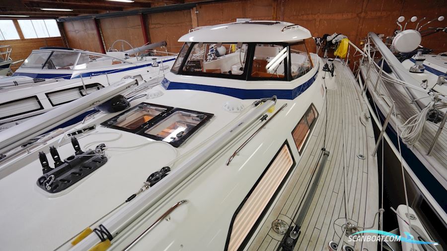 Hallberg-Rassy 44