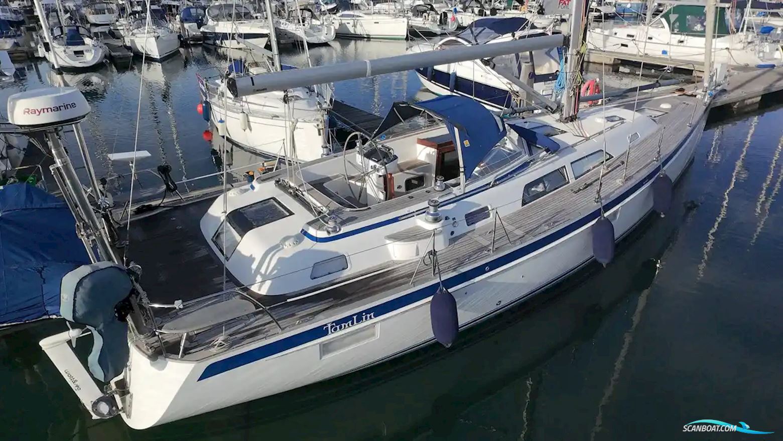 Hallberg-rassy 44