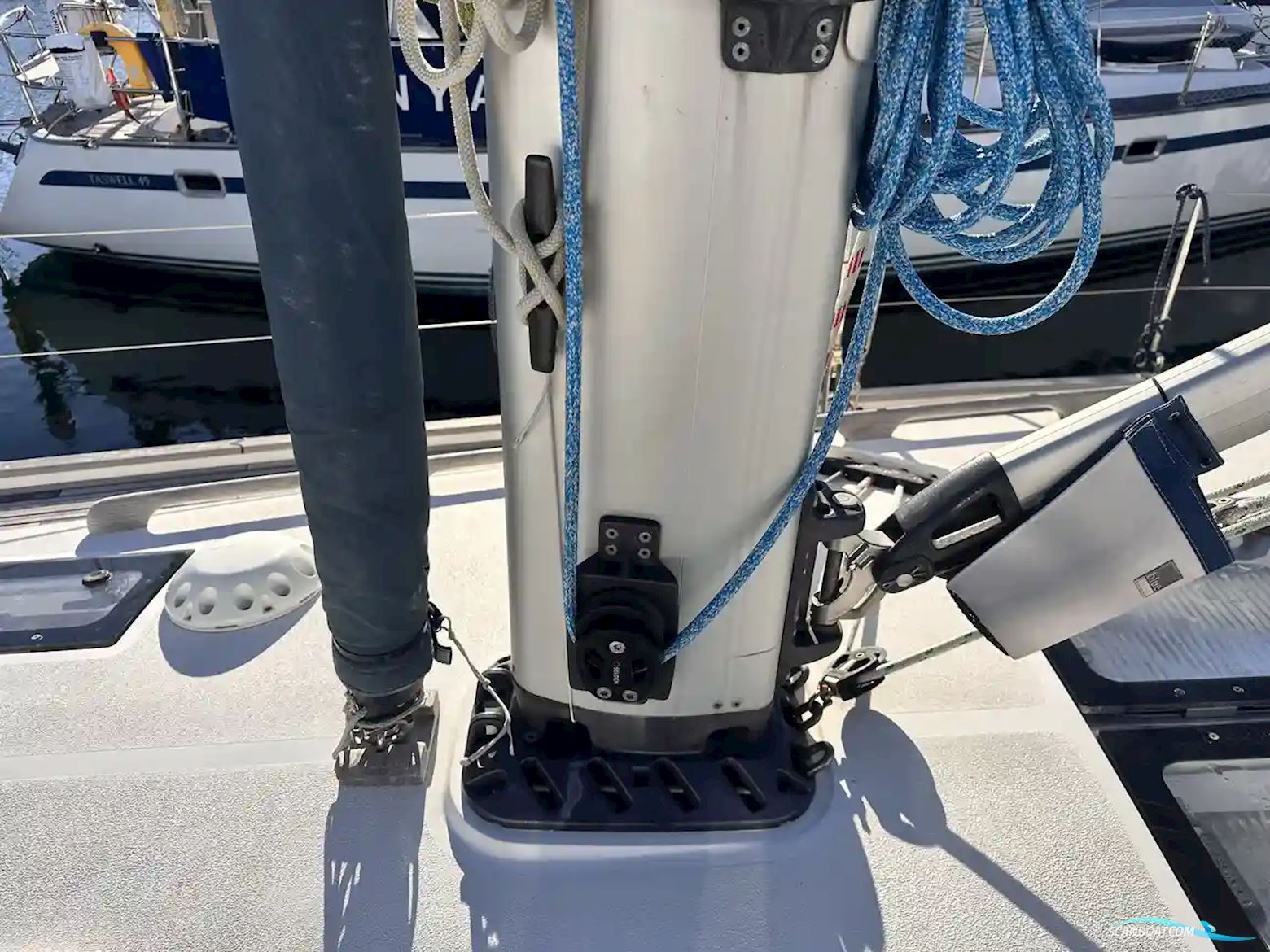 Hallberg-rassy 44