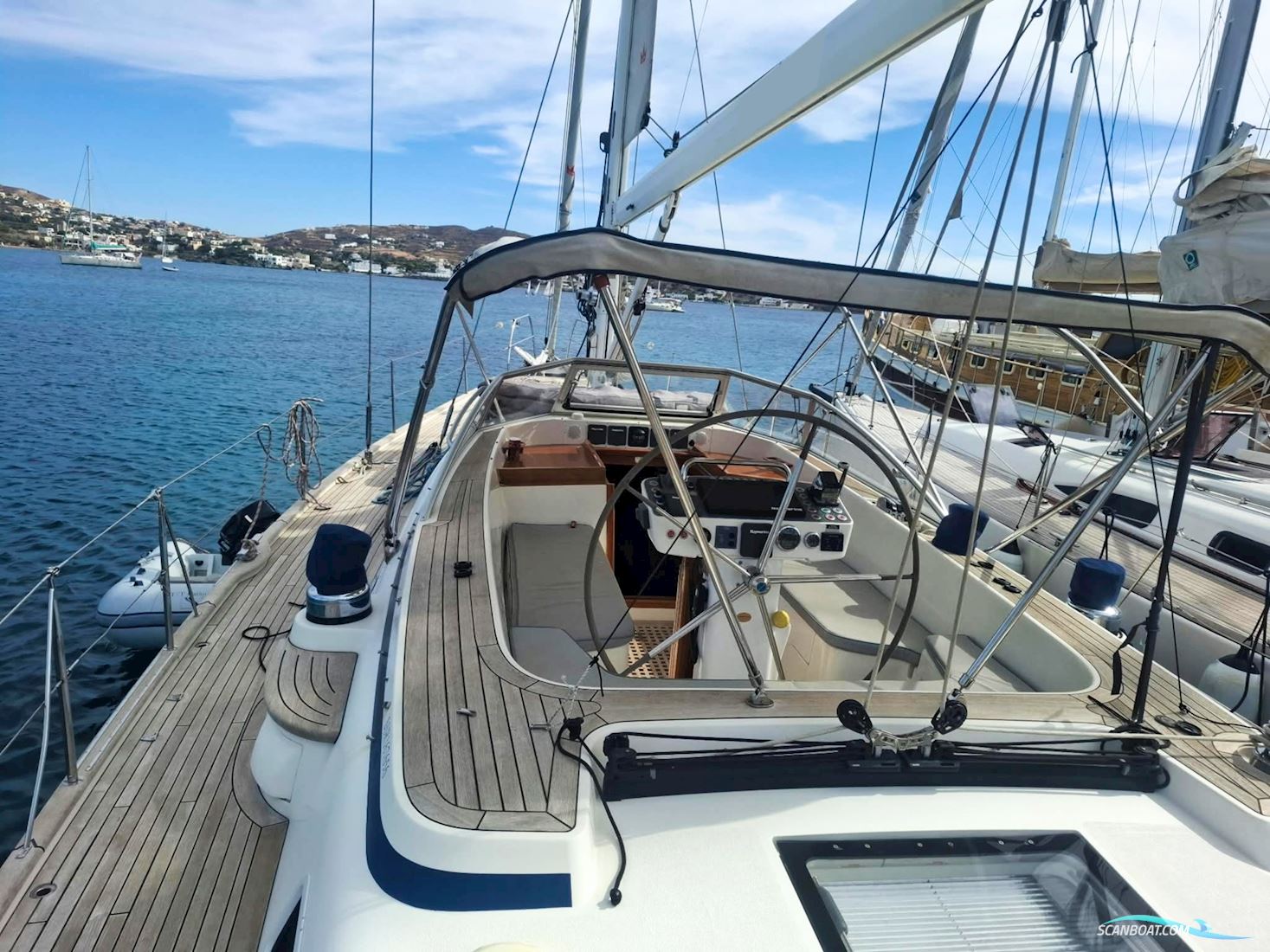 Hallberg Rassy 44