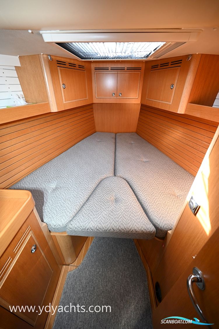 Hallberg Rassy 44