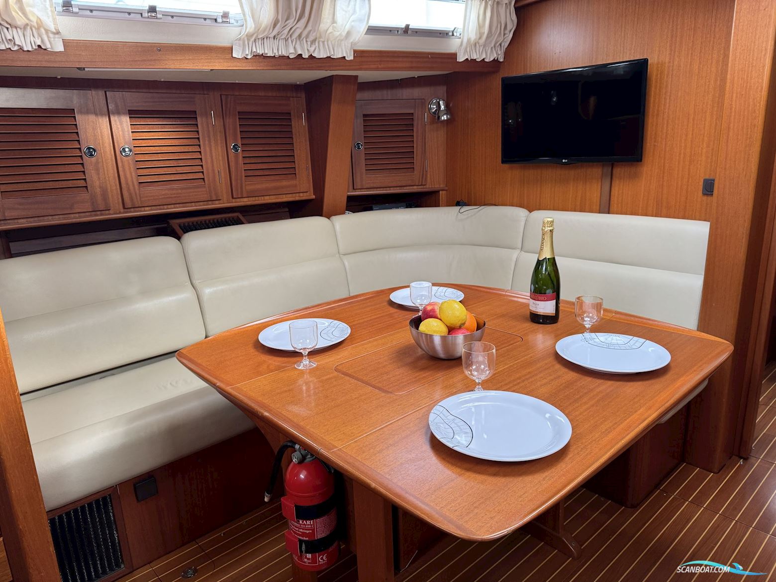 Hallberg-Rassy 46 – 2003 EU Vat Paid.