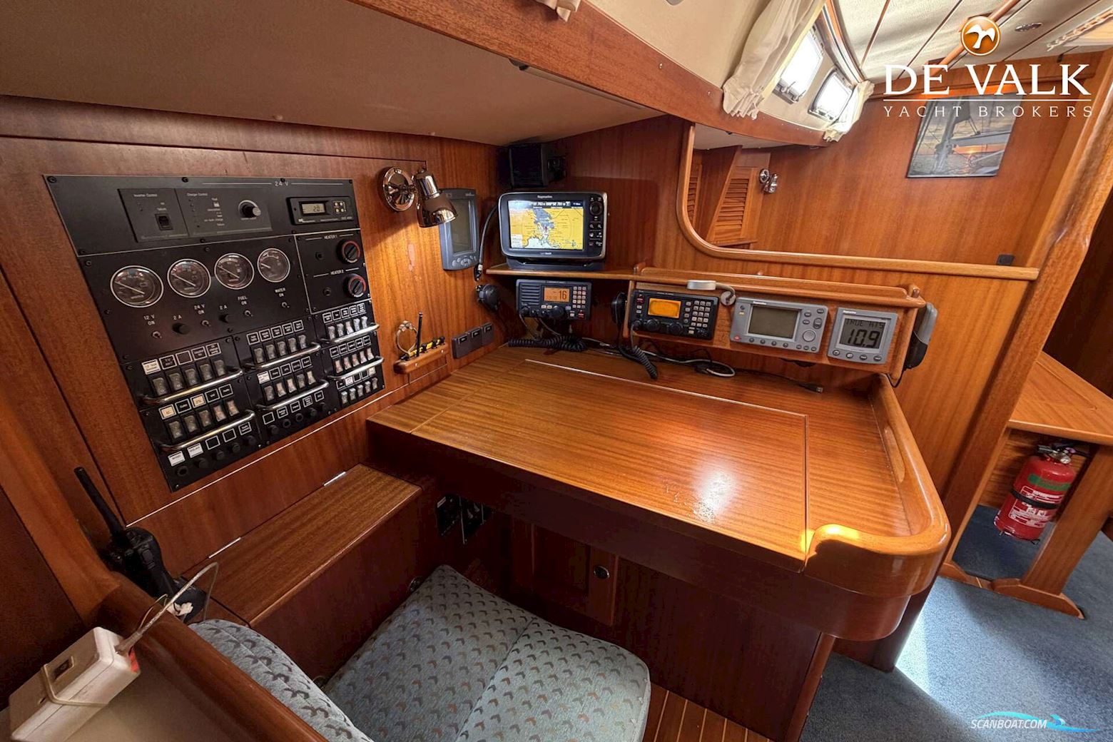 Hallberg Rassy 46