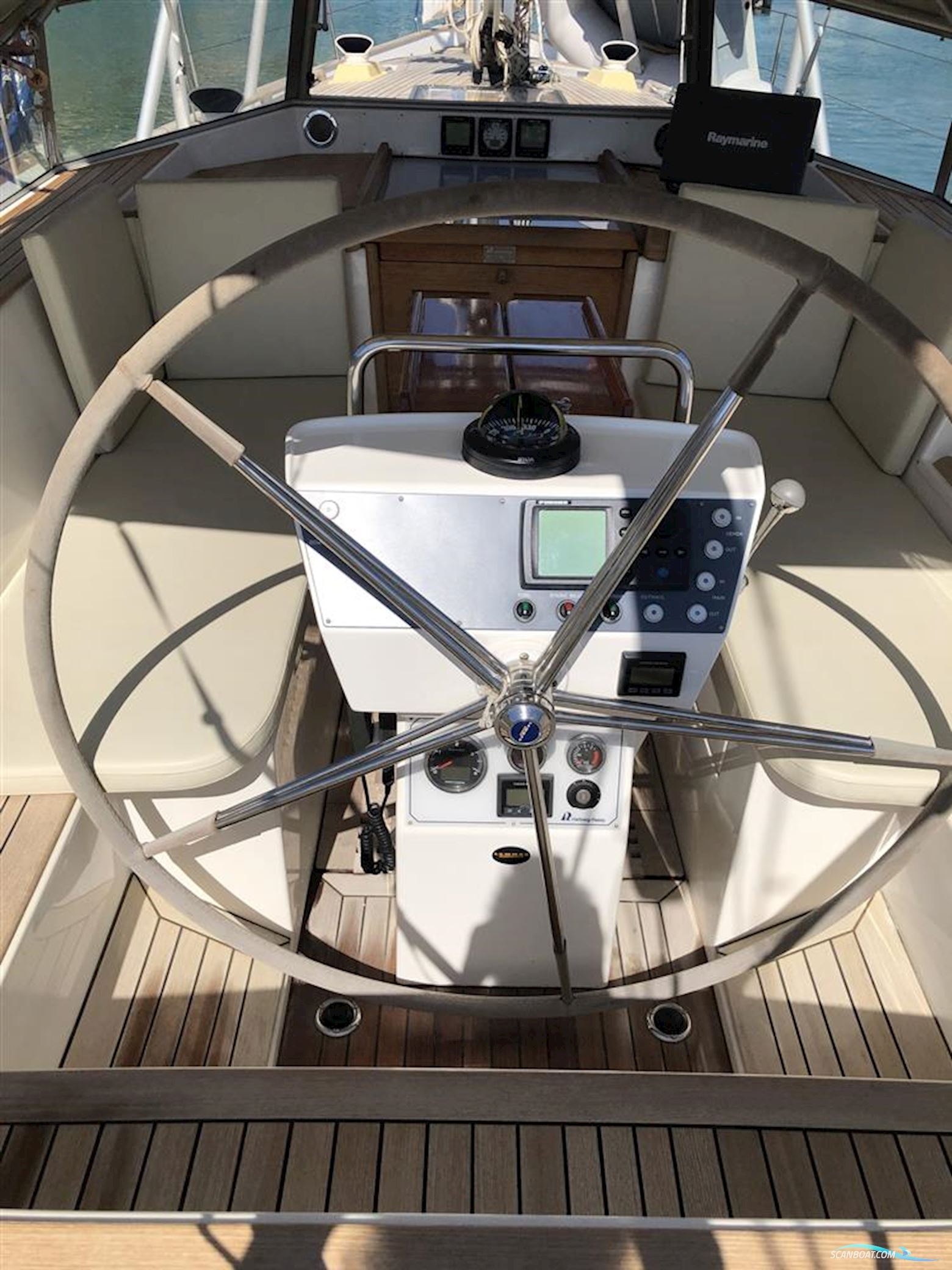 Hallberg Rassy 48