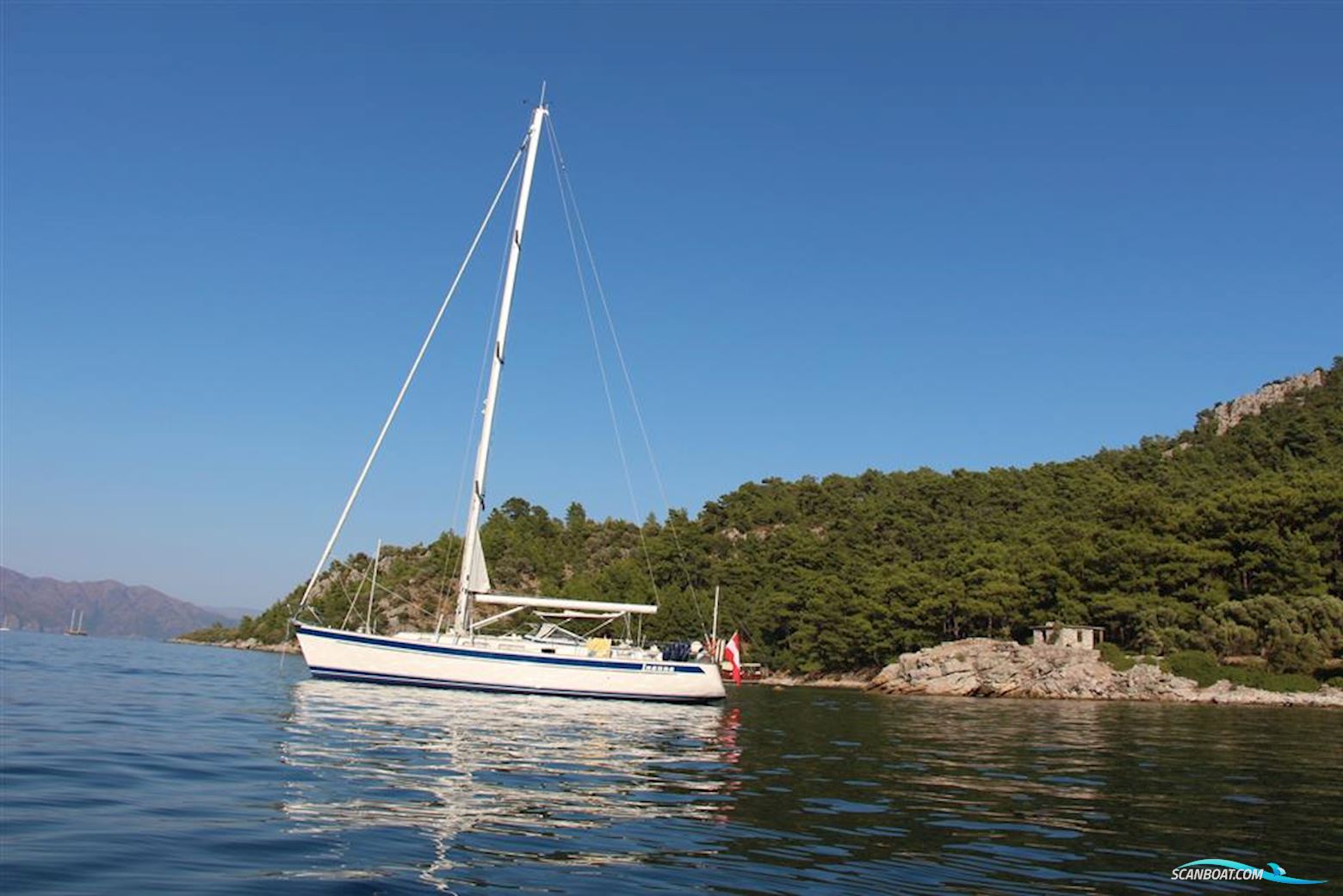 Hallberg Rassy 48