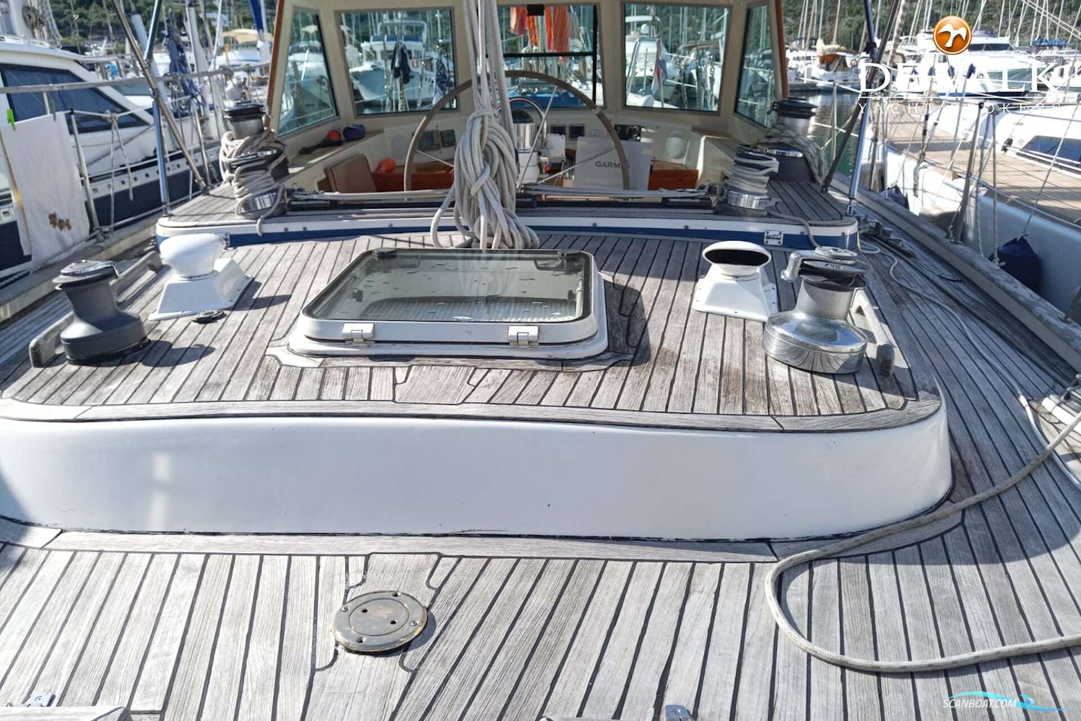 Hallberg Rassy 49