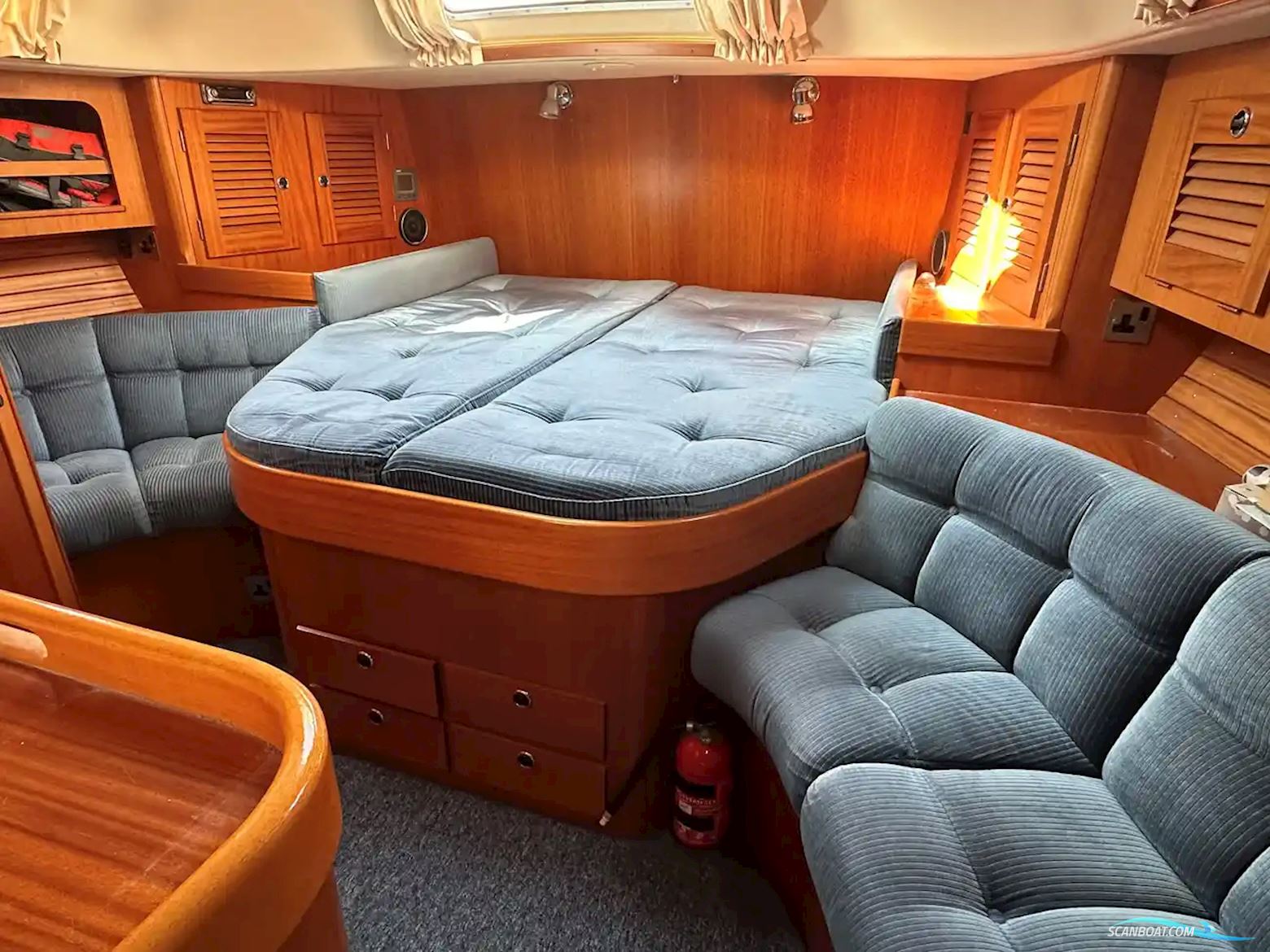 Hallberg-rassy 53