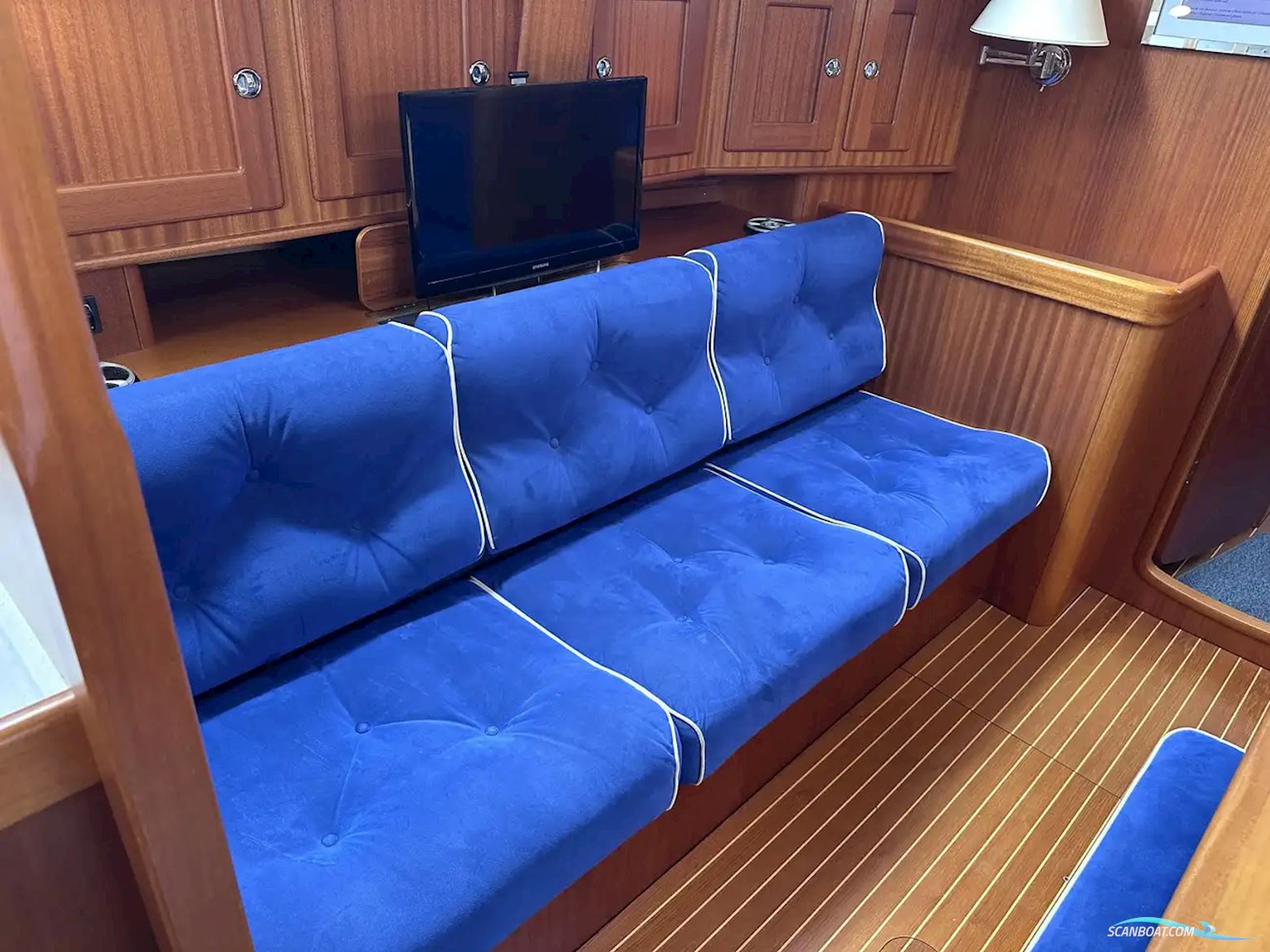 Hallberg-Rassy 54