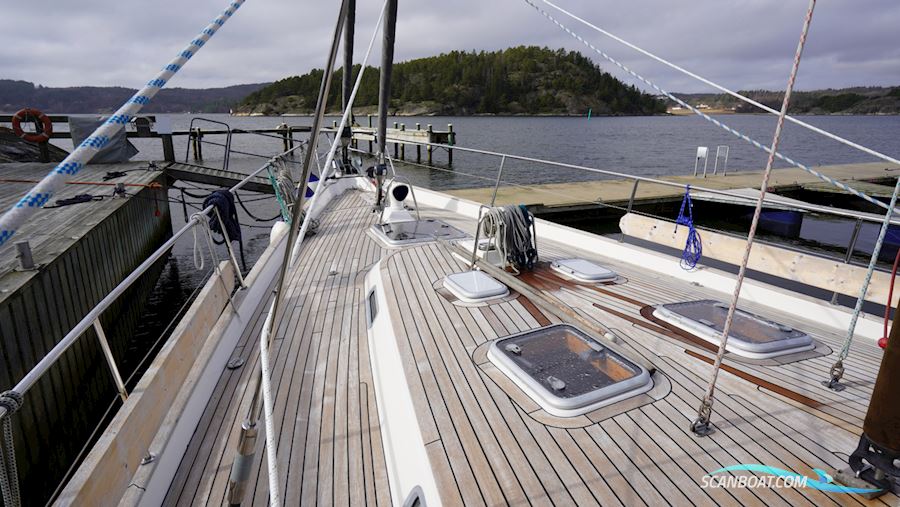 Hallberg-Rassy 62