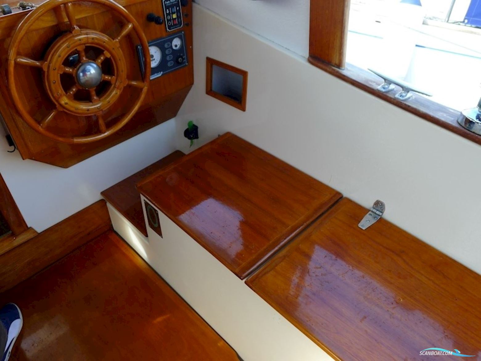 Hallberg-Rassy 94 Kutter