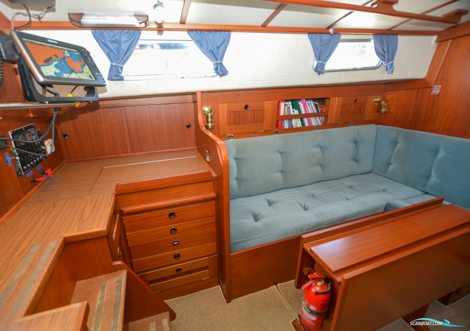 Hallberg-Rassy 94 Kutter