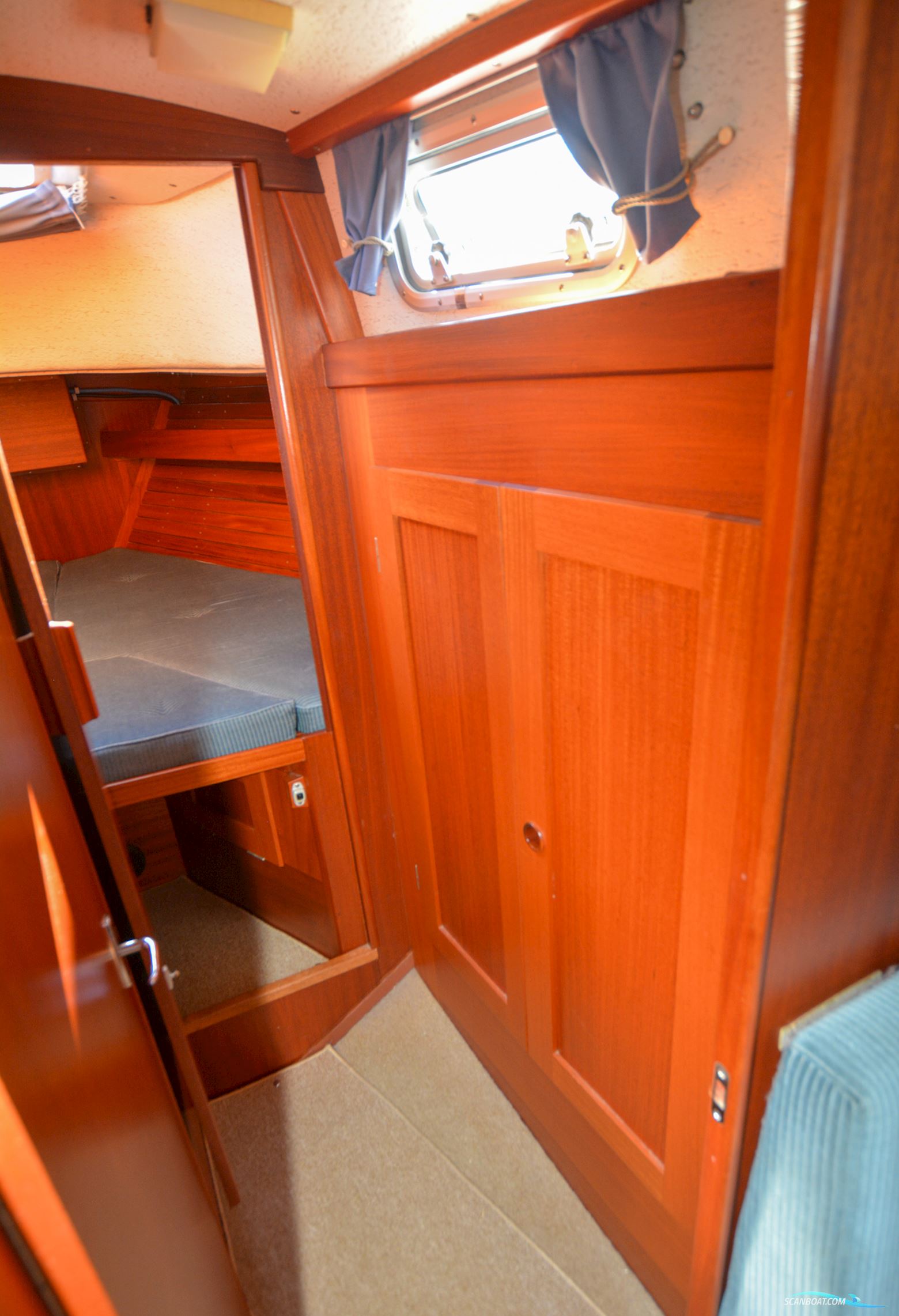 Hallberg-Rassy 94 Kutter