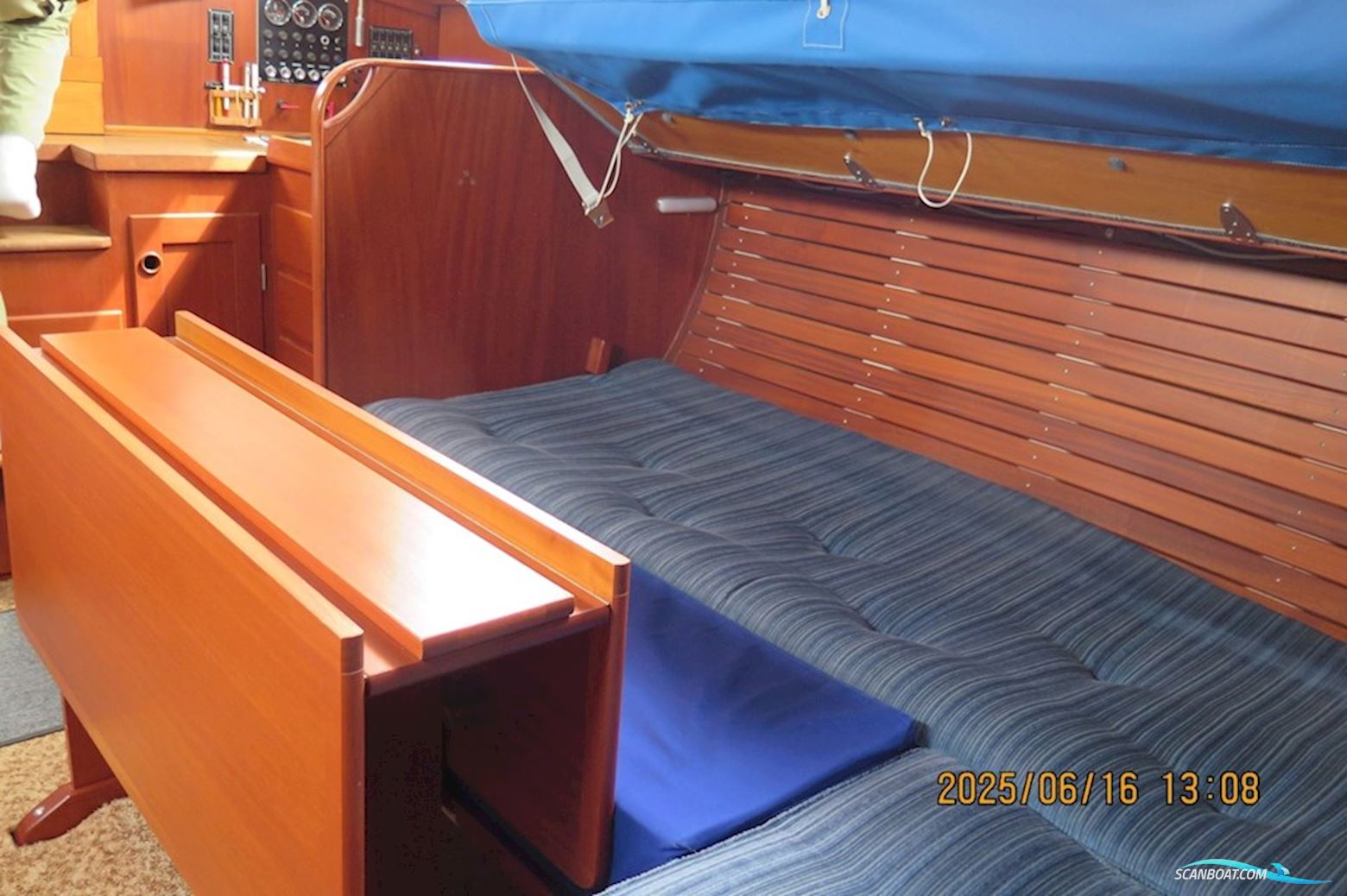 Hallberg-Rassy 94 Kutter