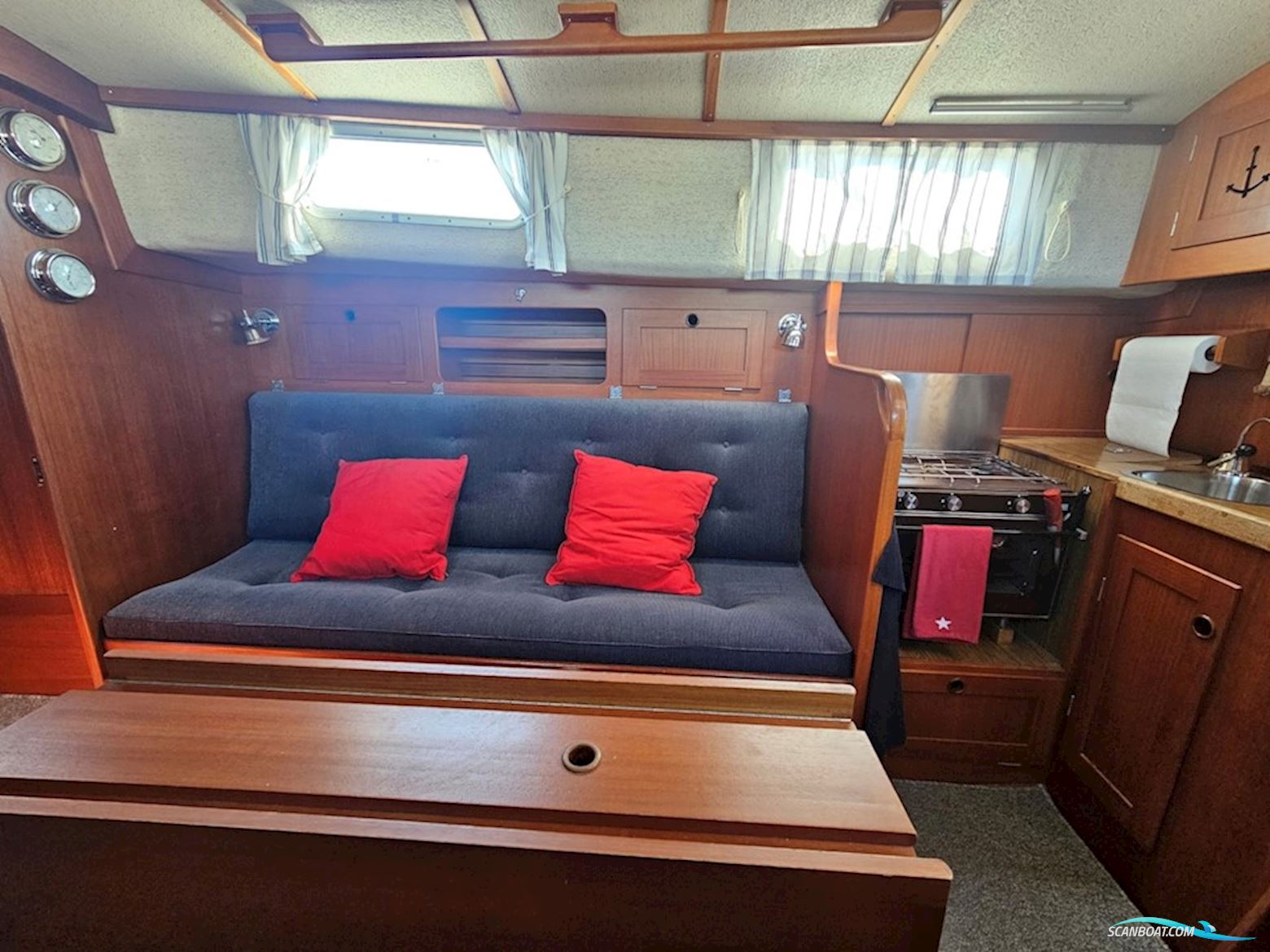 Hallberg-Rassy 94 kutter