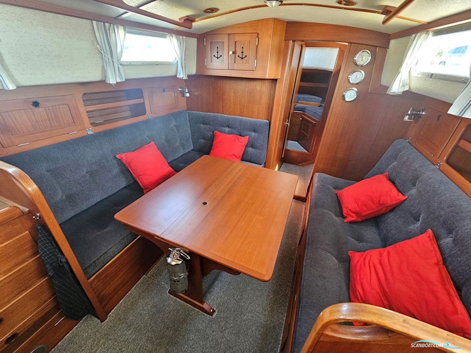 Hallberg-Rassy 94 kutter